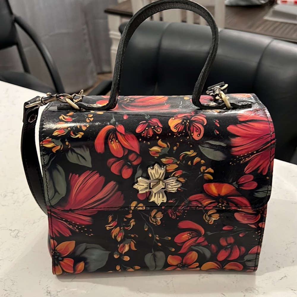 Never used multi compartment satchel. Perfect condition